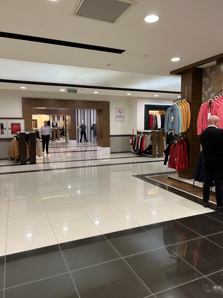 Къде да купя кожено палто в Алания