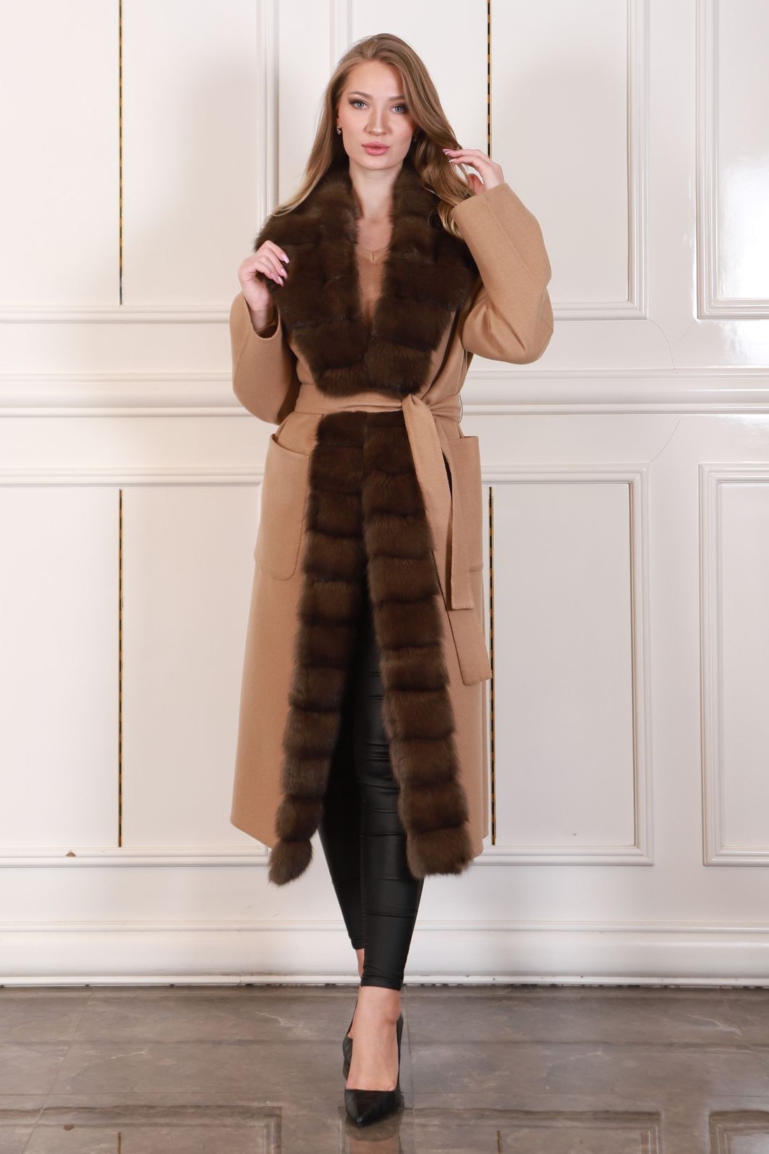 Кожени палта в разгара на модата