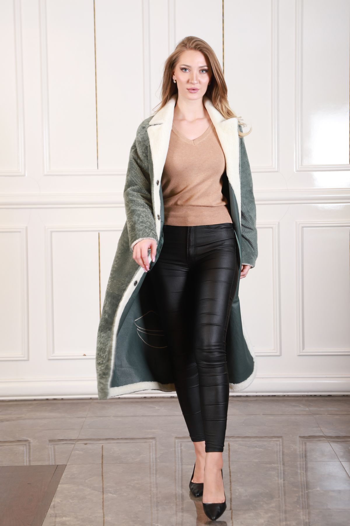 Двустранни палта от овча кожа за жени