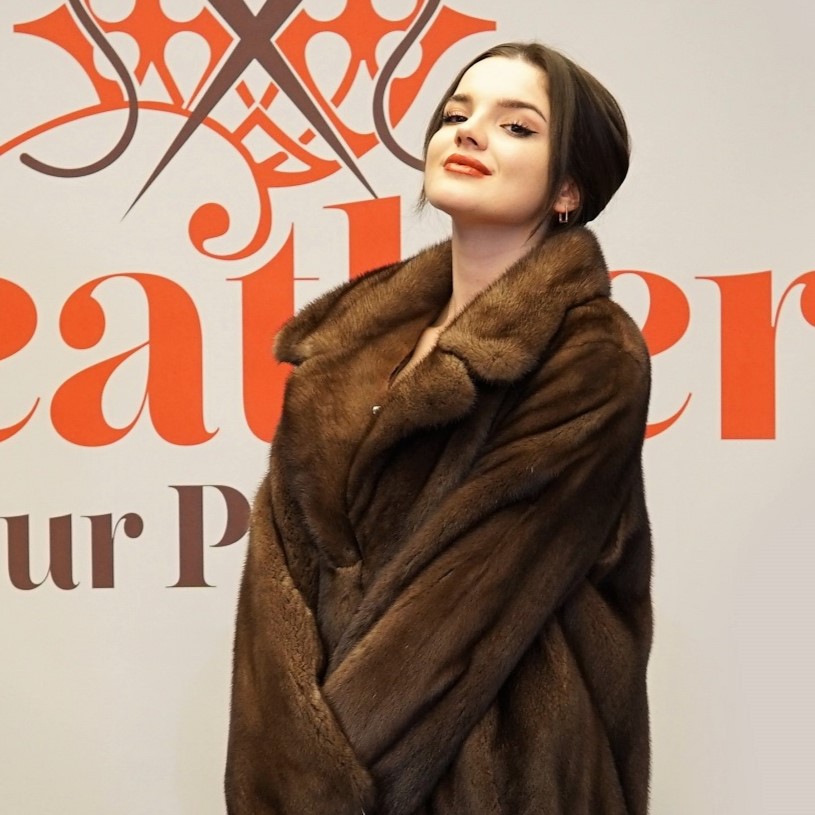 Türkiye'de doğal kürk mantolar: Yeni koleksiyon 2025